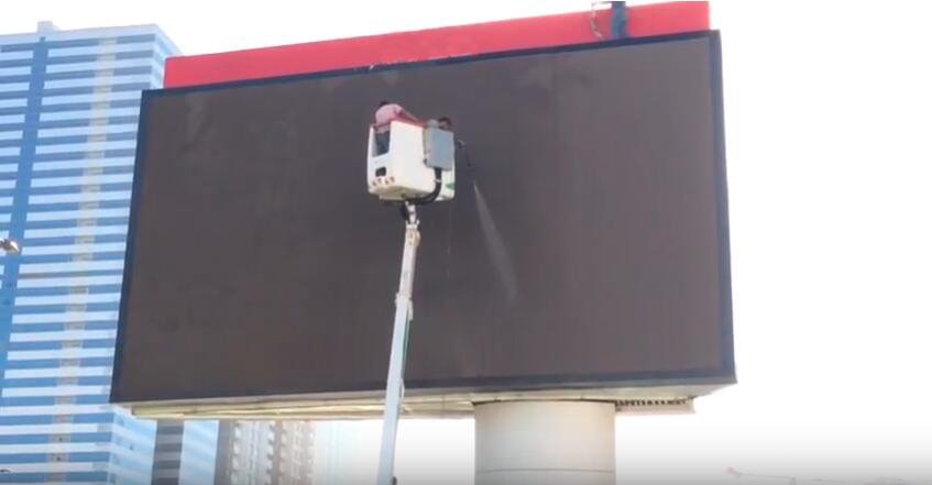 How to clean led video wall.jpg