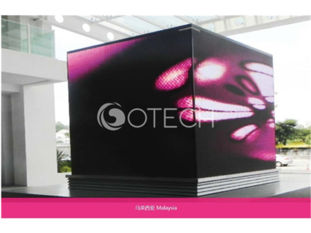 Outdoor P10 screen with 40.96sqm. P10 screen was installed in Scott Garden Shopping Mall, Kuala Lumpur, Malaysia
